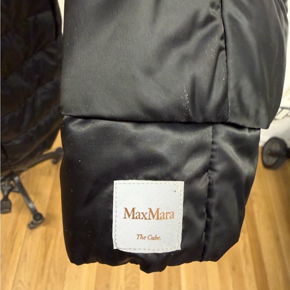 MaxMara The Cube Noveca Water Resistant Reversible Down Coat- size 2 - Picture 7 of 10
